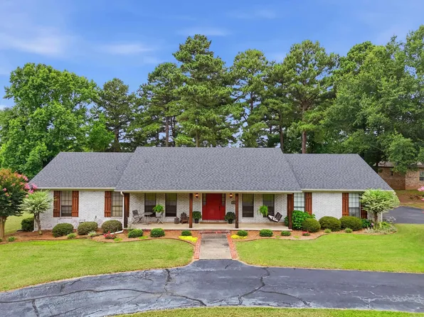 2341 Hermes Dr, Conway, AR 72032