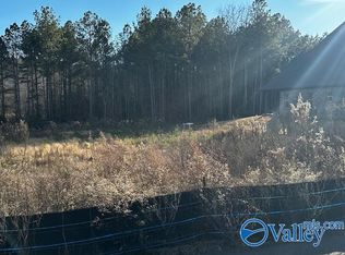 118 Cherokee Ridge Dr, Union Grove, AL 35175