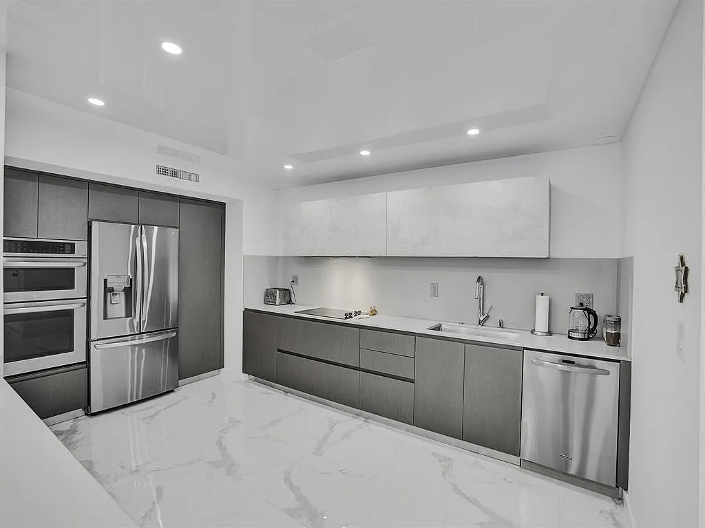 Parkview — Photo 4