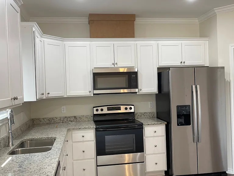150 Stephens Rd — Photo 4