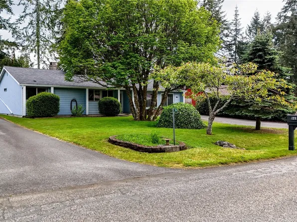 961 Robin Hood Loop, Forks, WA 98331