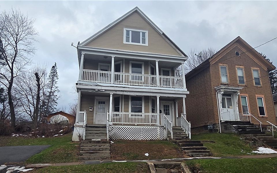 1st image of 934 Lenox Ave #936