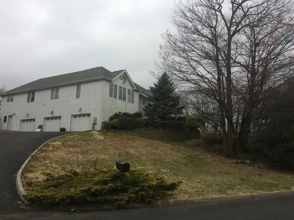 22 N Ridge Rd, Pomona, NY 10970
