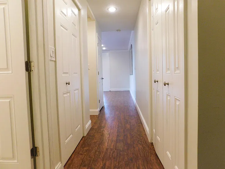 112 Washington Pl #7F — Photo 3