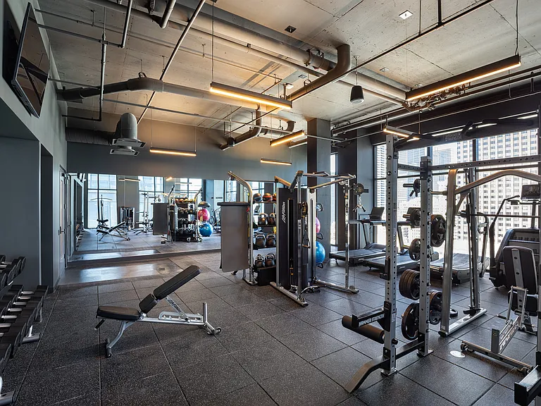 Gym 01