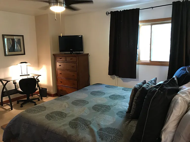 Desk area in Master
