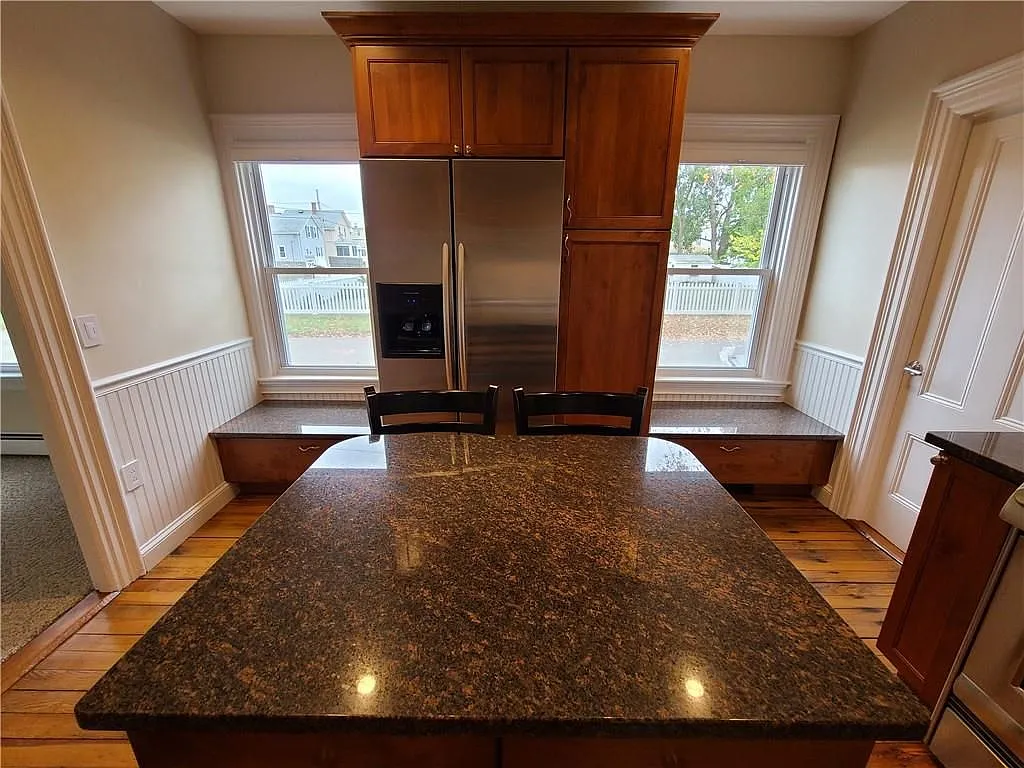 2 bed, 1.0 bath, 850 sqft, $2,000 — Photo 4