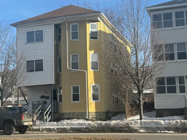 249 Shrewsbury St #3, Worcester, MA 01604