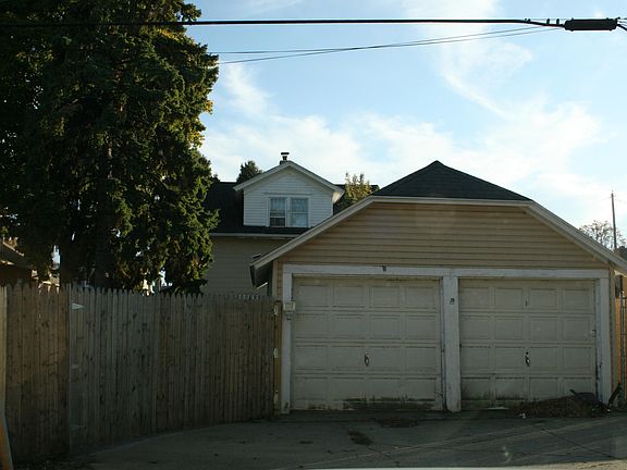 3rd image of 2112 50th St