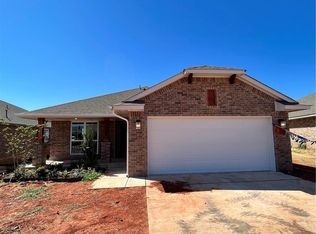 18157 Autumn Grove Dr, Edmond, OK 73012