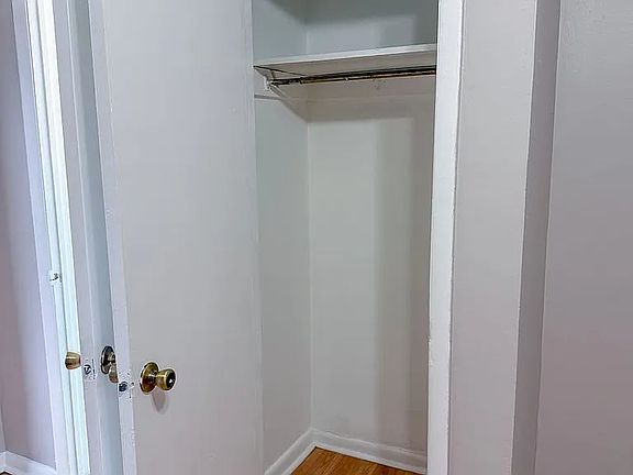 3rd image of 260 Quince St #3R