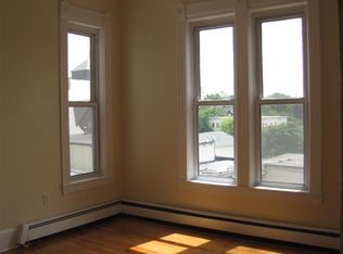 2 Norwood St #1, Worcester, MA 01610