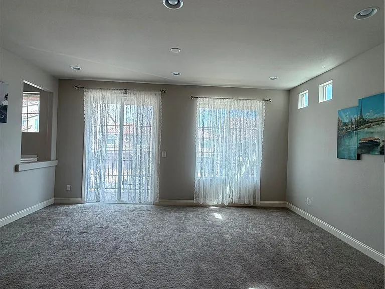 6385 Jackson Spring Rd — Photo 3