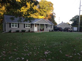 815 N Hagadorn St, South Lyon, MI 48178