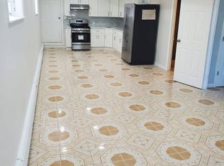 1020 Bay 32nd St #1, Far Rockaway, NY 11691