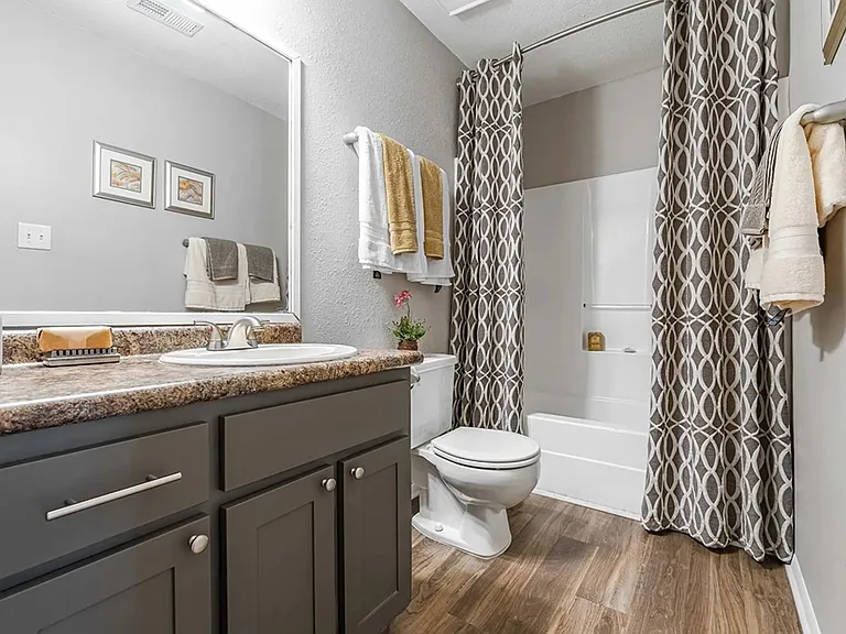 Azure Cove Apartment Homes — Photo 42