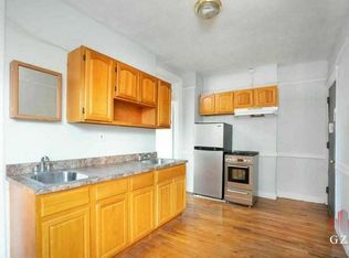 172 S 4th St #9, Brooklyn, NY 11211