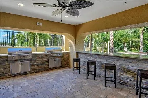 741 Grand Cypress Ln — Photo 18