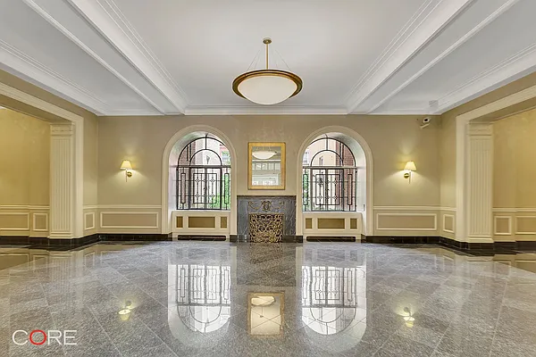 Rented by CORE | media 14