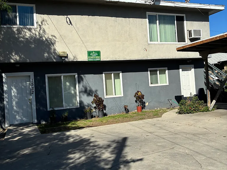 1530 N G St #1532 — Photo 2