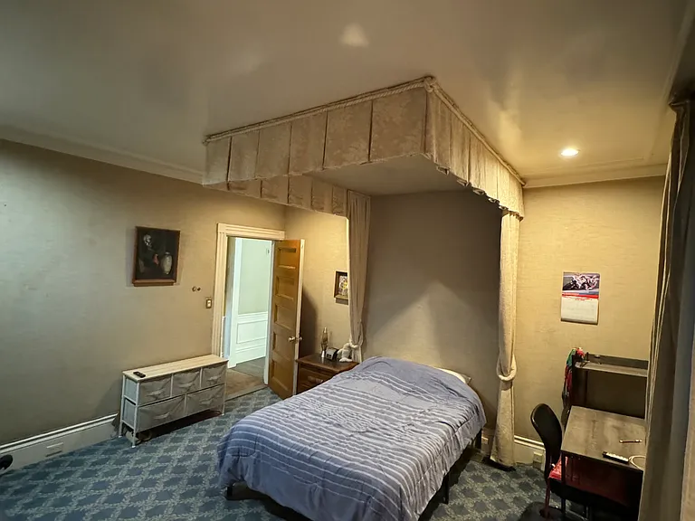 87 Alban St #2 — Photo 4