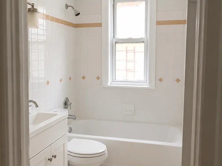 E 223rd St — Photo 1