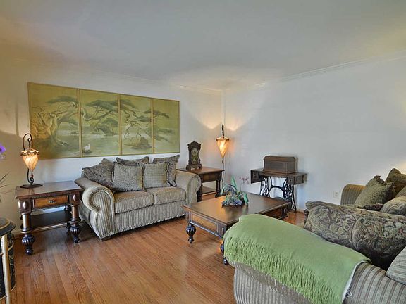 3rd image of 11883 Troika Ct