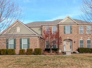9280 Windrift Way, Zionsville, IN 46077