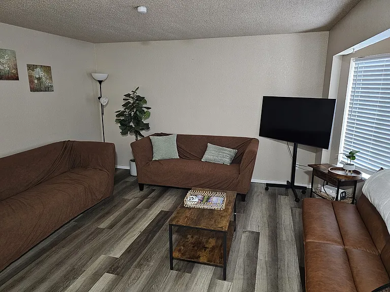 E Marine View Dr — Photo 1