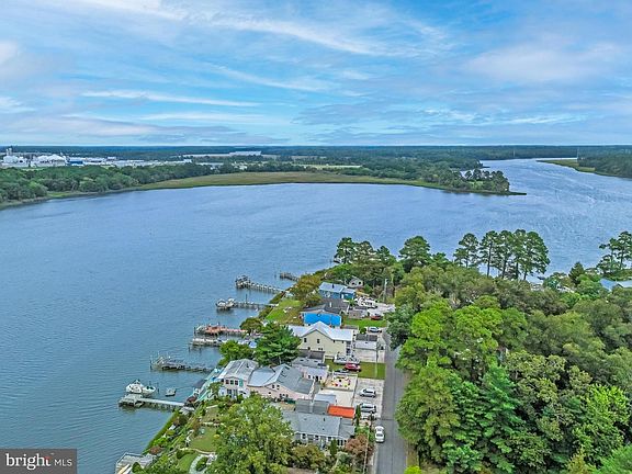 5th image of 28016 Possum Point Rd