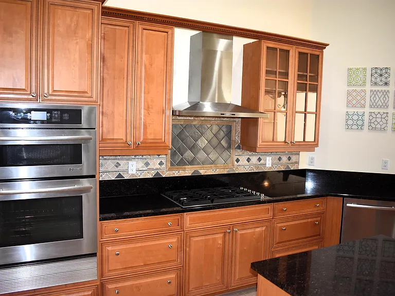 895 SW Grand Reserves Blvd — Photo 6