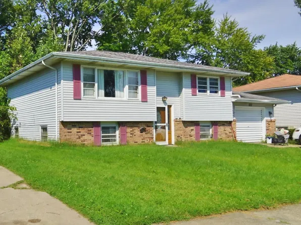 321 Crestwood Dr, Michigan City, IN 46360