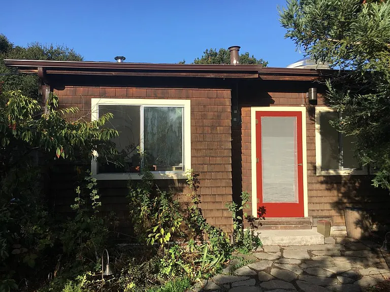 1651 Tyler St #A — Photo 4