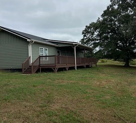 4th image of 869 Ankerich Rd