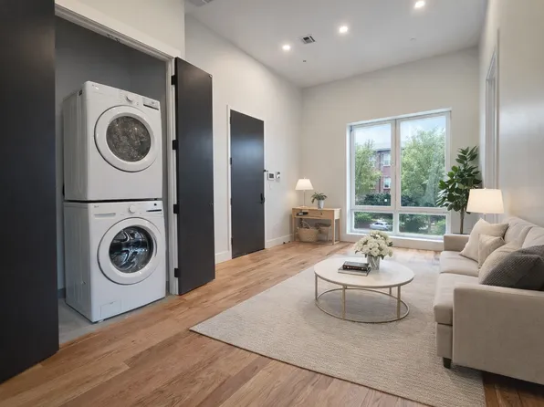 169 Knickerbocker Avenue image 1 of 8