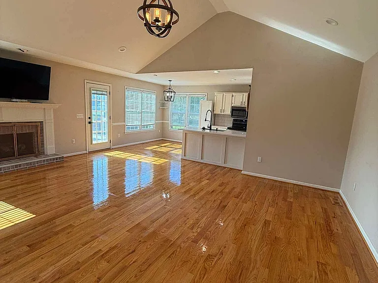 1232 New Hope Rd — Photo 2
