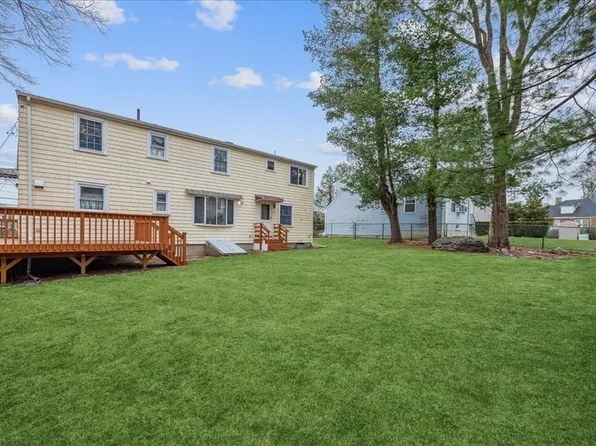 80 Parker Ave, Newton, MA 02459