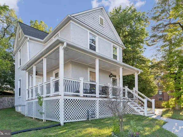 4001 Shepherd St, Brentwood, MD 20722