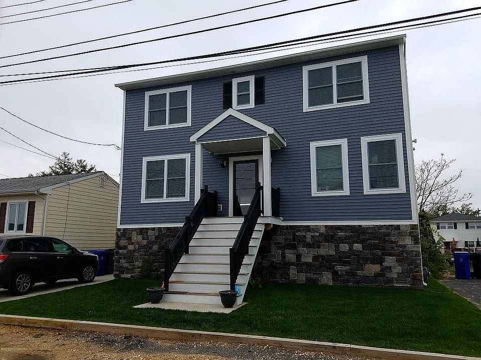 1st image of 724 Charlotte St