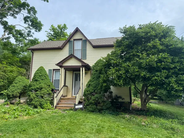 6917 Daisy Ave, Brecksville, OH 44141
