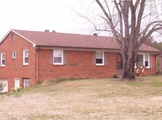 5901 Gumtree Rd, Winston Salem, NC 27107