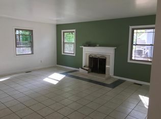 12401 Round Tree Ln, Bowie, MD 20715