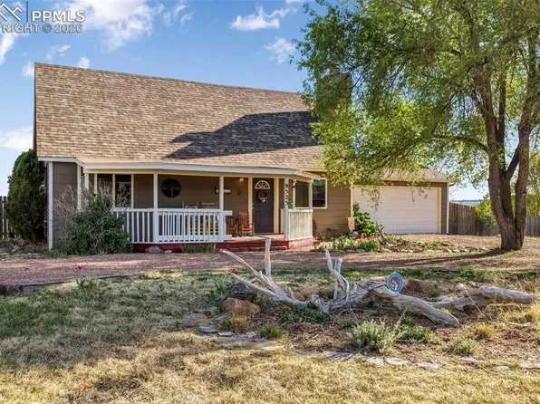 9525 Bar B Rd, Fountain, CO 80817