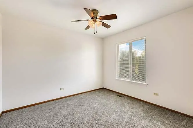 625 Harvest Dr — Photo 5