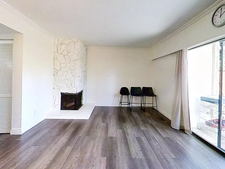 9411 Glendower Dr #3XX — Photo 2
