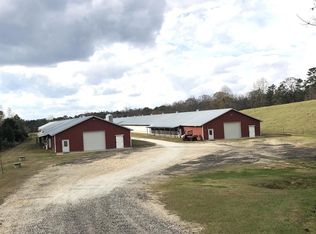 2555 Hunters Creek Rd, Carnesville, GA 30521