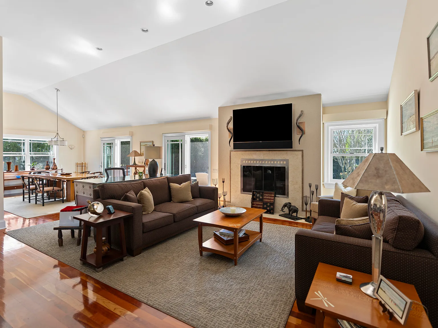 Turn Key Bridgehampton Village Rental — Photo 3