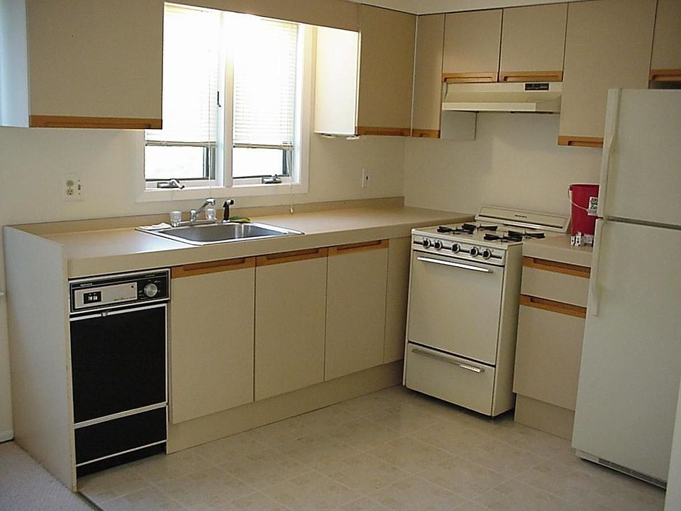 Light/Bright Kitchen