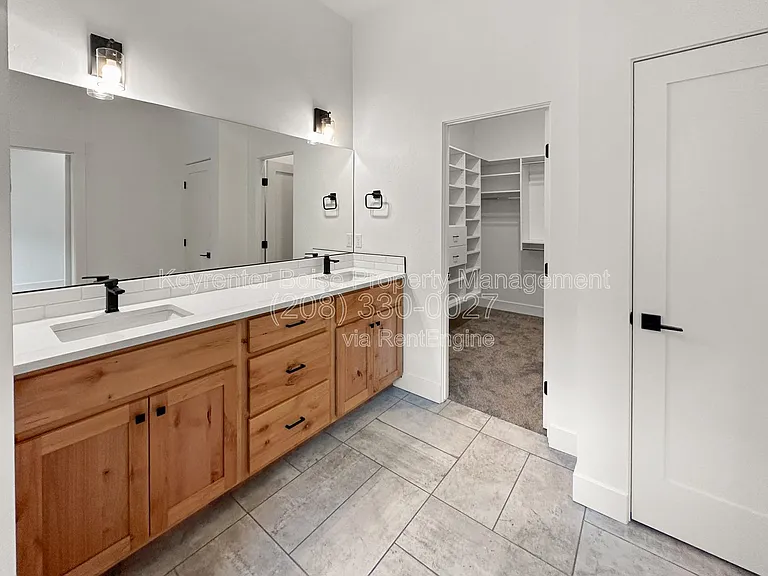 3586 N Adams St — Photo 15