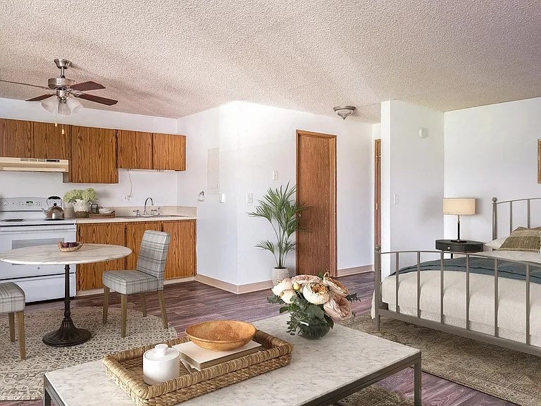 Rose Villa Apartments — Photo 12